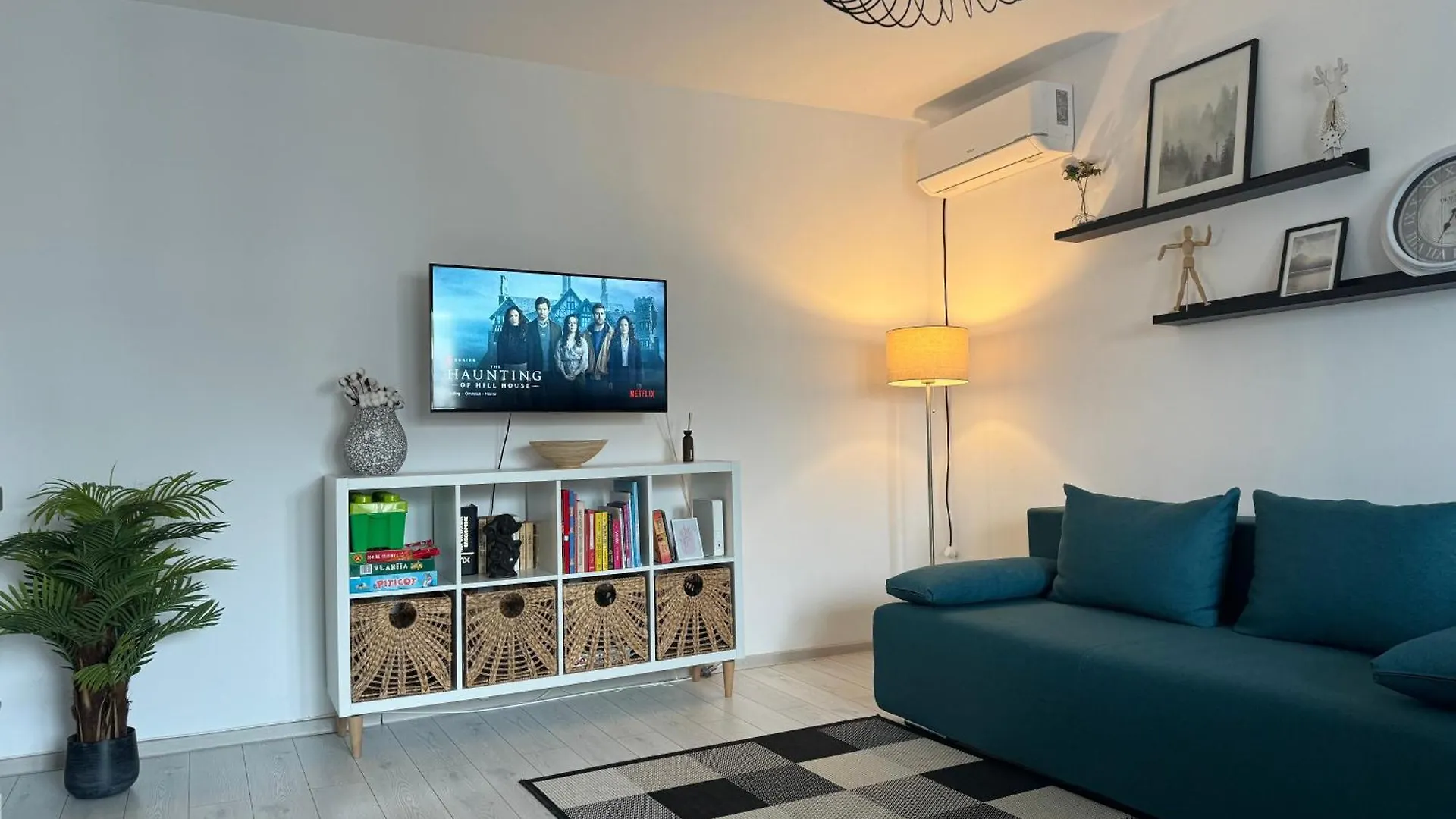 Apartment Evan Cozy Flat With Balcony & Parking, 13 September Bucharest Romania